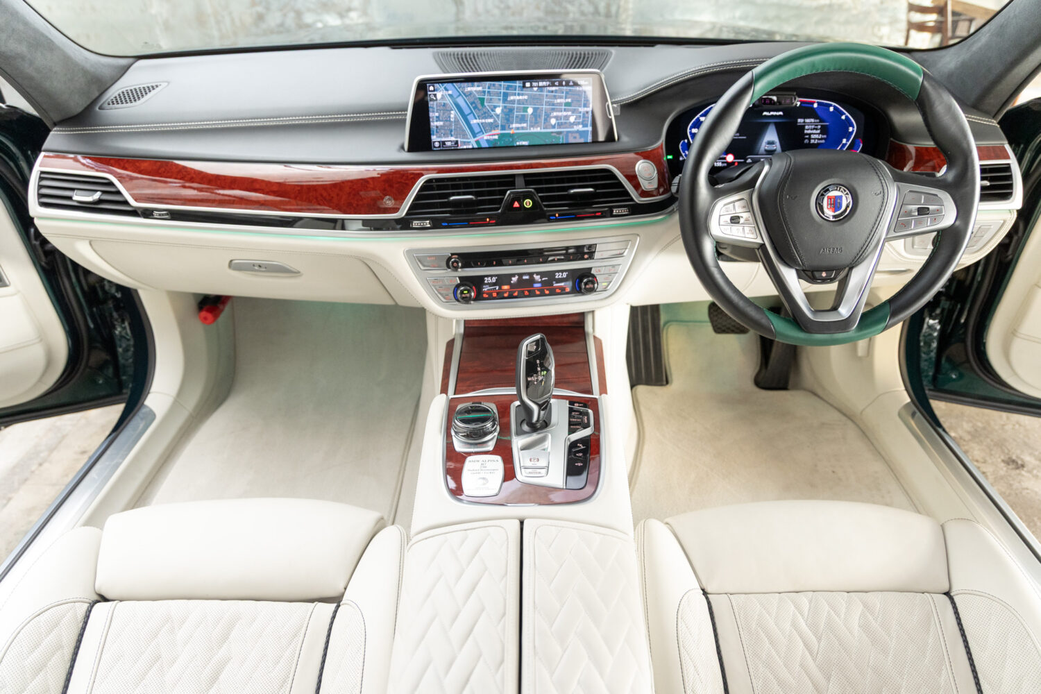 アルピナB7 ロングアルラット エグゼクティブラウンジ 4WD