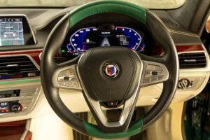 アルピナB7 ロングアルラット エグゼクティブラウンジ 4WD