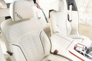 アルピナB7 ロングアルラット エグゼクティブラウンジ 4WD