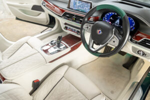 アルピナB7 ロングアルラット エグゼクティブラウンジ 4WD