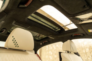 アルピナB7 ロングアルラット エグゼクティブラウンジ 4WD