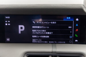 タイカンクロスツーリスモ 4 4+1シート 4WD