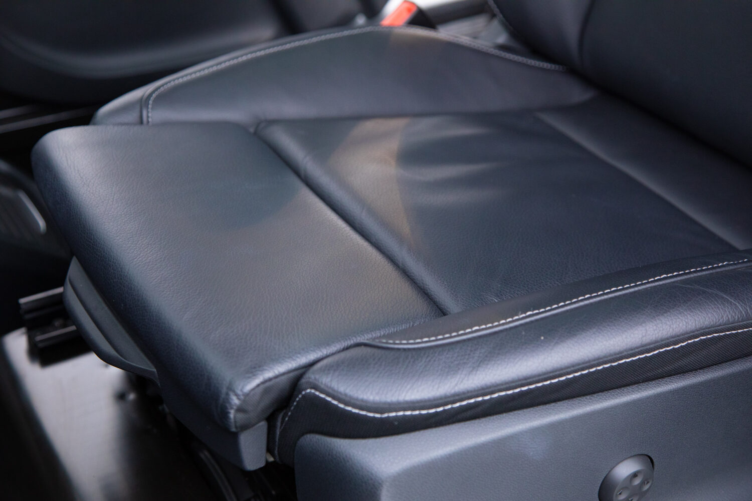 ベンツ Vクラス V220 d アバンギャルド ロング AMGラインパッケージ ディーゼルターボ