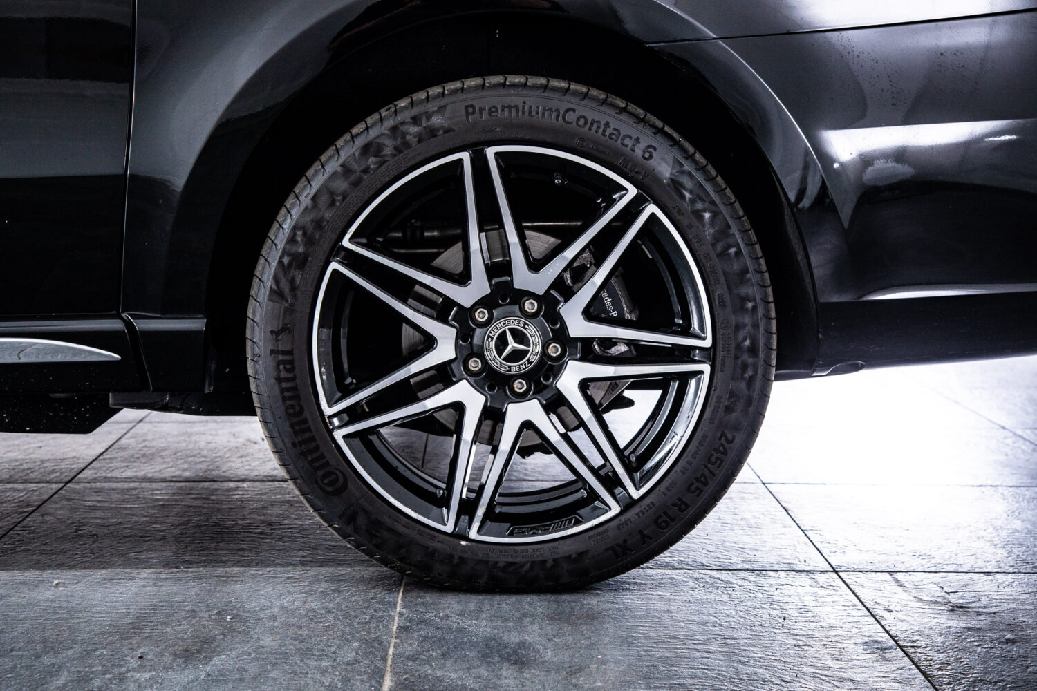 ベンツ Vクラス V220 d アバンギャルド ロング AMGラインパッケージ ディーゼルターボ