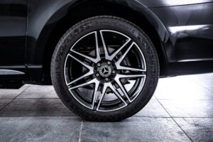 ベンツ Vクラス V220 d アバンギャルド ロング AMGラインパッケージ ディーゼルターボ