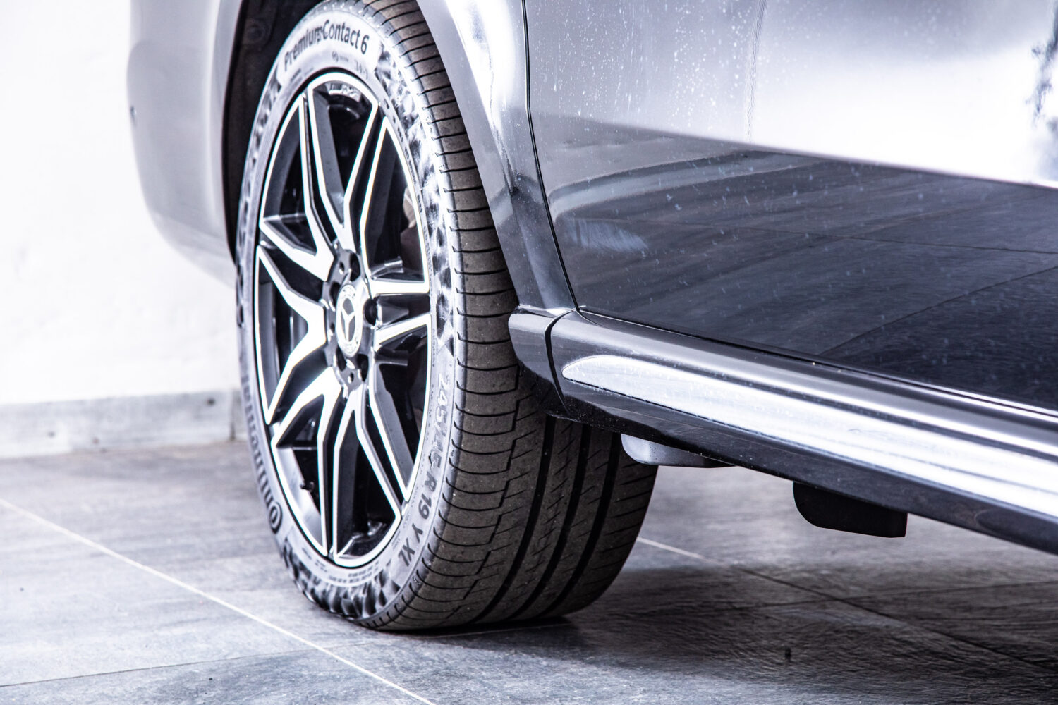 ベンツ Vクラス V220 d アバンギャルド ロング AMGラインパッケージ ディーゼルターボ