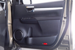 ハイラックス 2.4 Z ディーゼルターボ 4WD