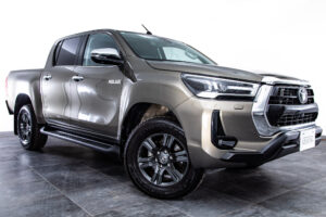 ハイラックス 2.4 Z ディーゼルターボ 4WD