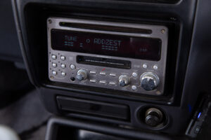 シャレード 1.6デ・トマソ ビアンカ