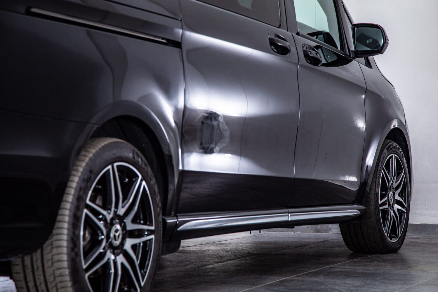 ベンツ Vクラス V220 d アバンギャルド ロング AMGラインパッケージ ディーゼルターボ