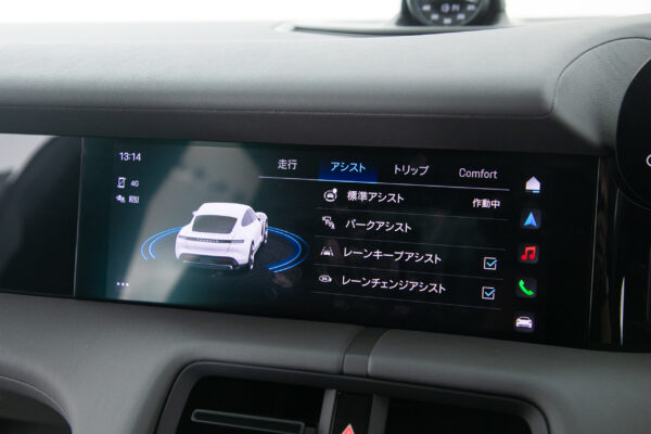 タイカン パフォーマンスBatteryプラス4+1シート