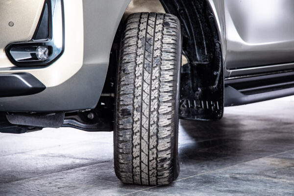 ハイラックス 2.4 Z ディーゼルターボ 4WD