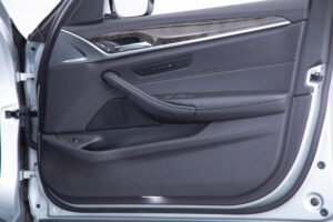 5シリーズ 523d ラグジュアリー ディーゼルターボ