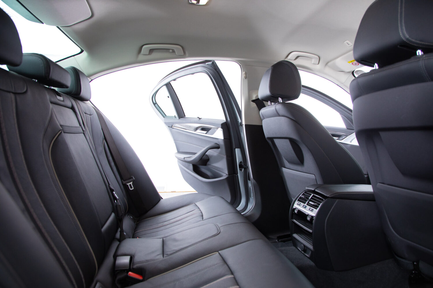 5シリーズ 523d ラグジュアリー ディーゼルターボ