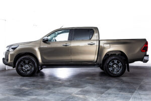 ハイラックス 2.4 Z ディーゼルターボ 4WD