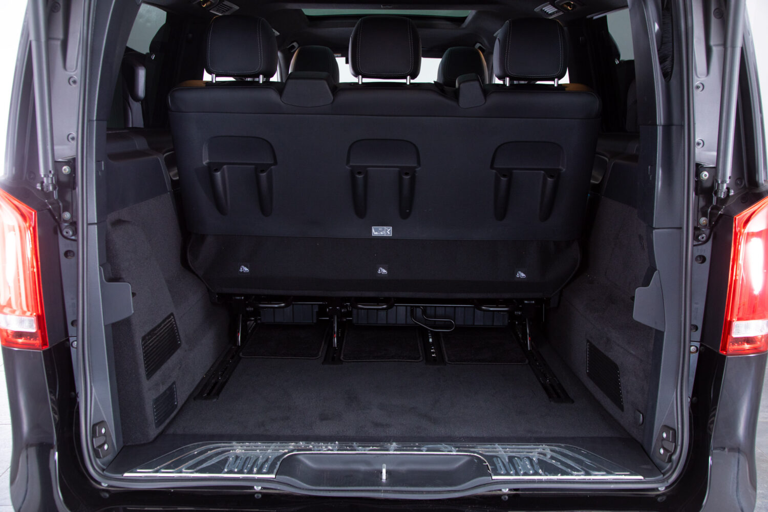 ベンツ Vクラス V220 d アバンギャルド ロング AMGラインパッケージ ディーゼルターボ