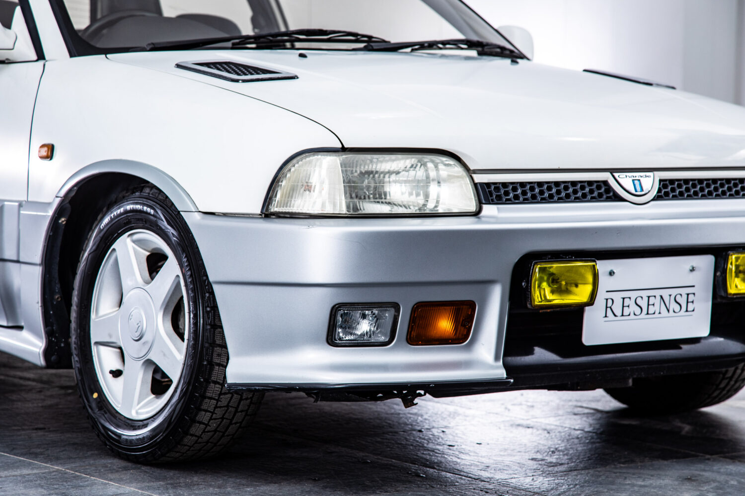 シャレード 1.6デ・トマソ ビアンカ