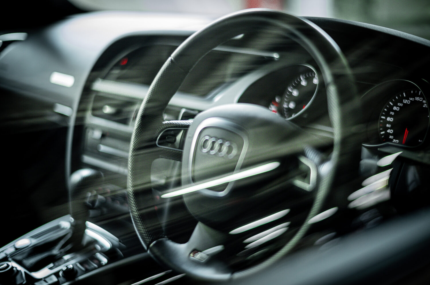 アウディ・A5スポーツバック(4WD/7AT)いいクルマは色褪せない