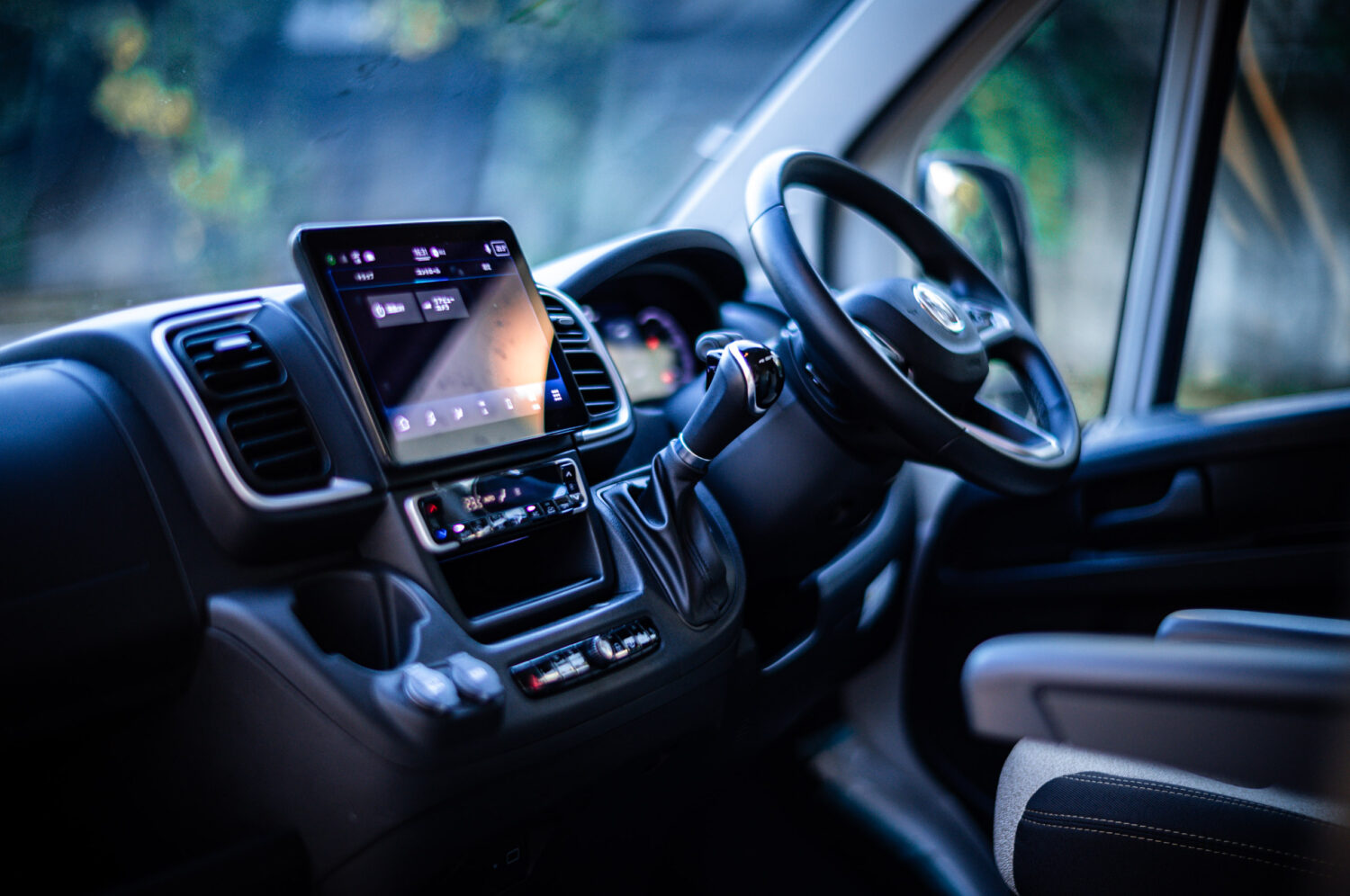 フィアット・デュカトL3H3(FF/9AT)自由に積んで、自由に走って