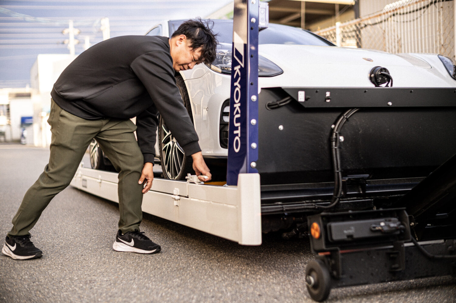 「安全に届ける」という誇りとともに 田中聡一さん スタッフインタビュー