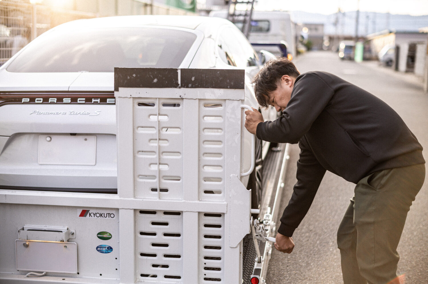 「安全に届ける」という誇りとともに 田中聡一さん スタッフインタビュー