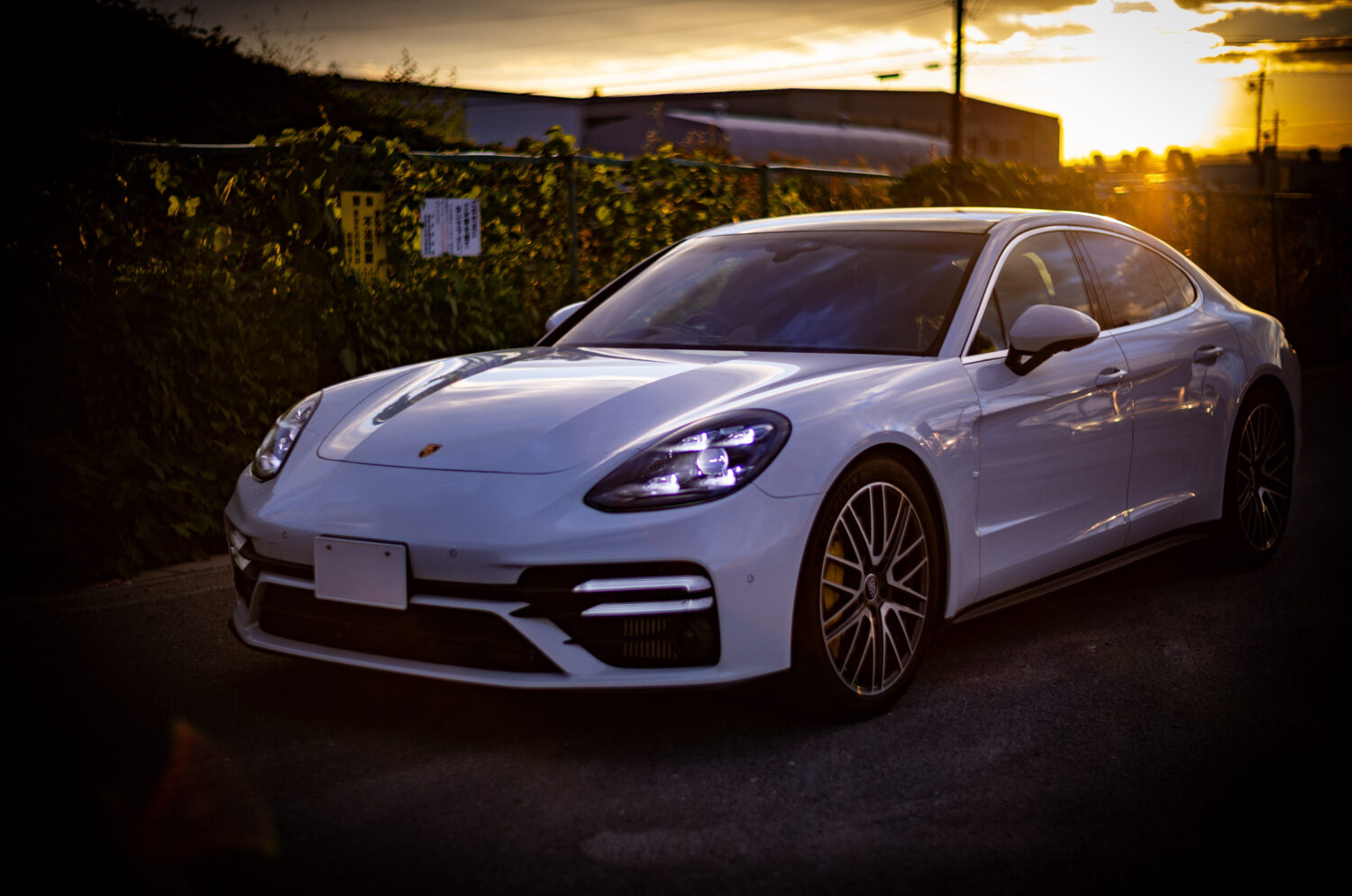 ポルシェ・パナメーラターボS(4WD/8AT)すべてが最高