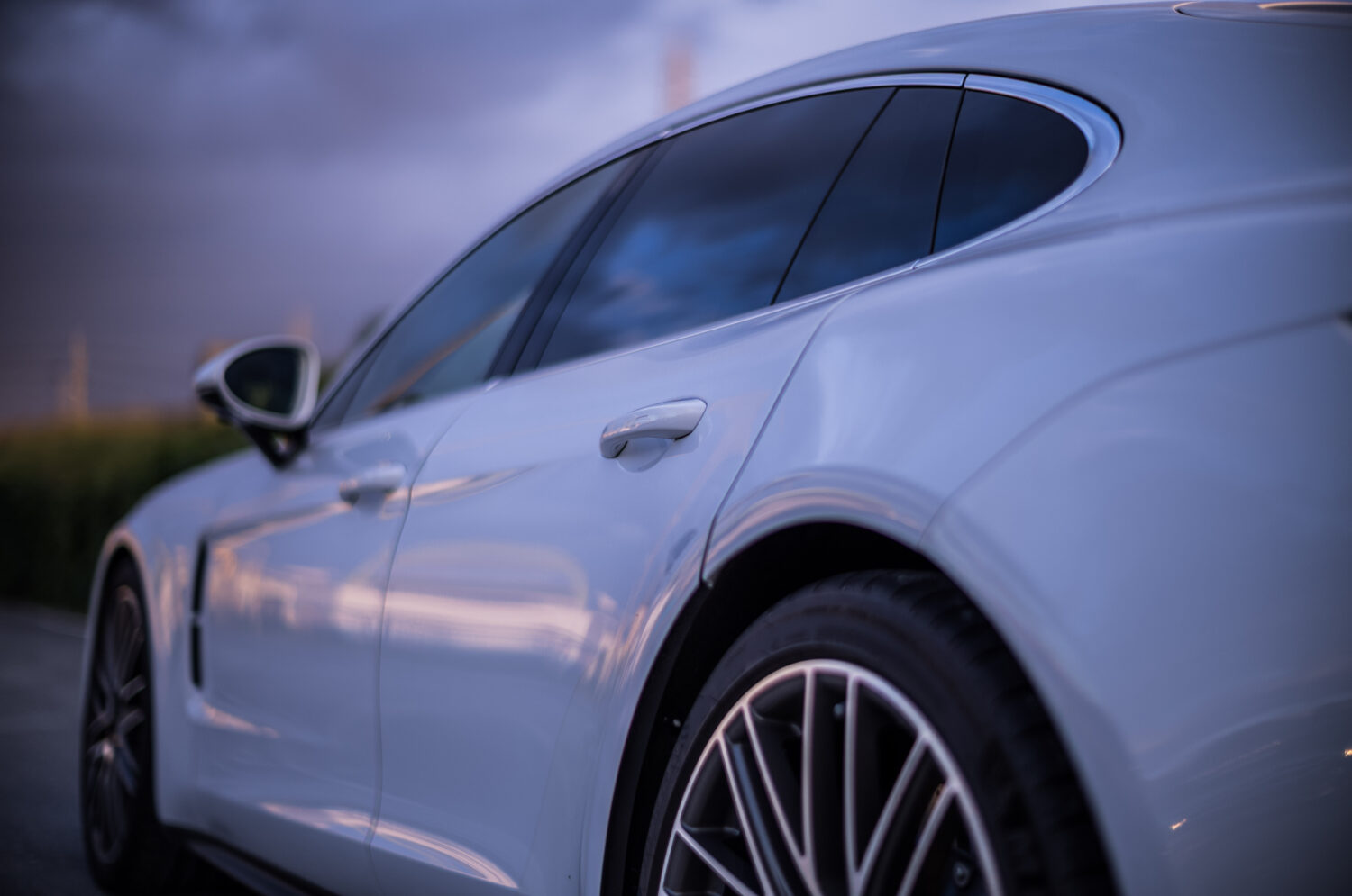 ポルシェ・パナメーラターボS(4WD/8AT)すべてが最高