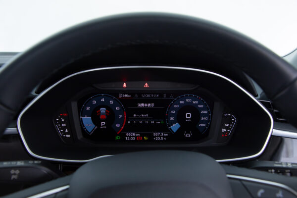Q3 35 TFSI アドバンスト