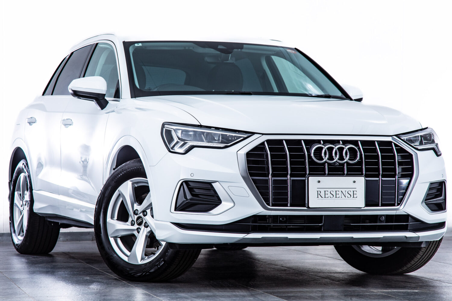 Q3 35 TFSI アドバンスト