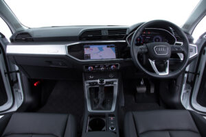 Q3 35 TFSI アドバンスト