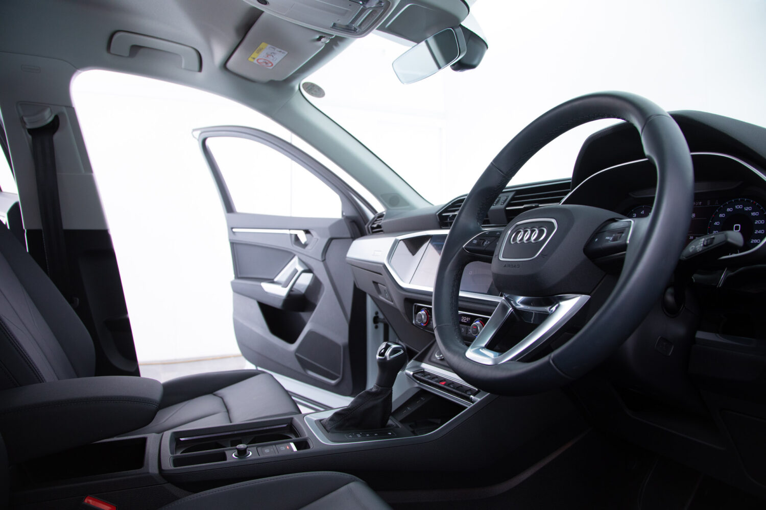 Q3 35 TFSI アドバンスト