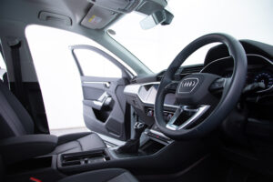 Q3 35 TFSI アドバンスト