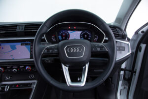 Q3 35 TFSI アドバンスト