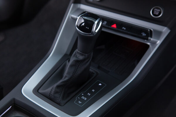 Q3 35 TFSI アドバンスト
