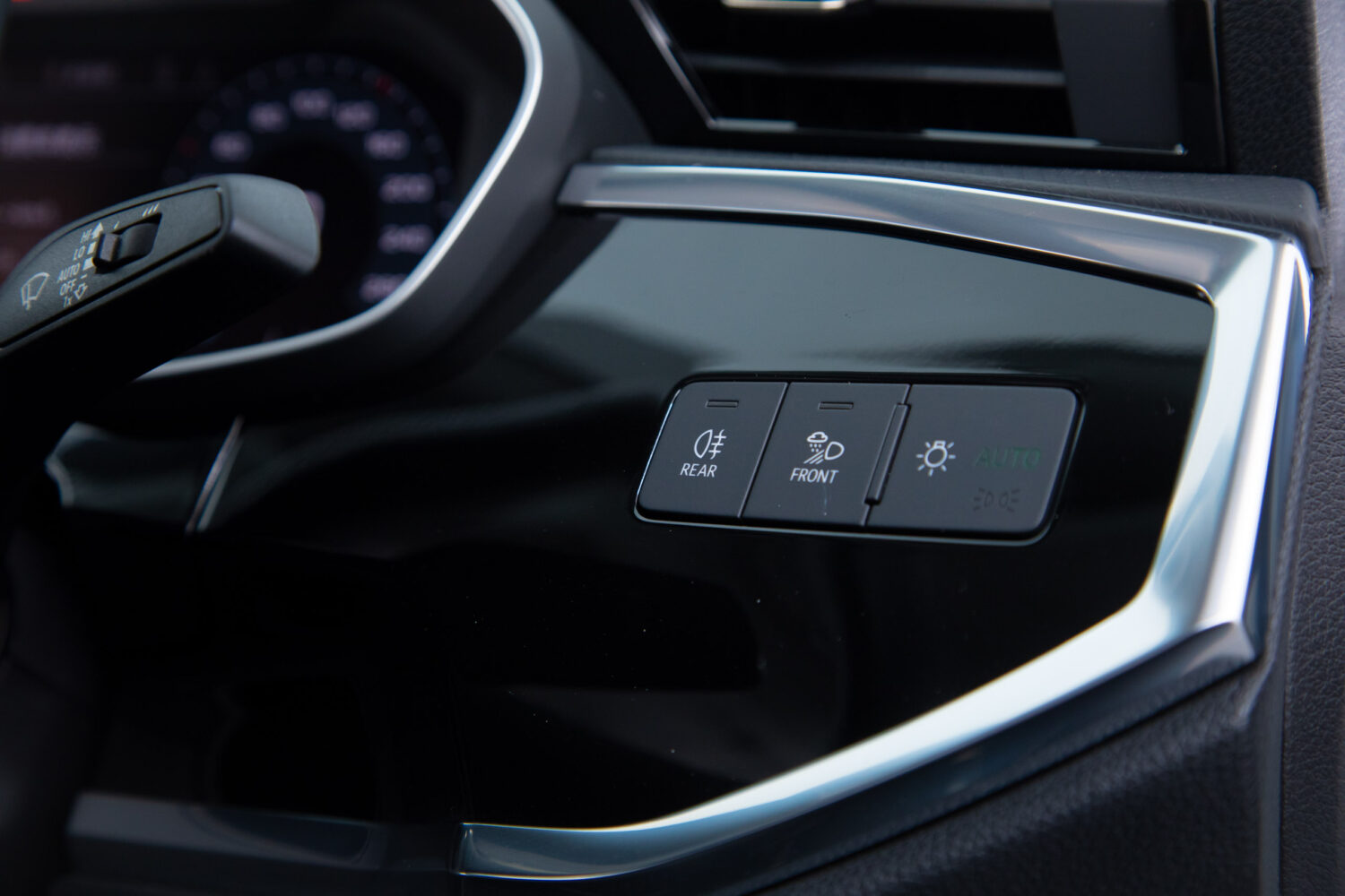 Q3 35 TFSI アドバンスト