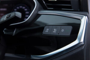 Q3 35 TFSI アドバンスト