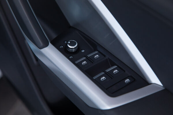 Q3 35 TFSI アドバンスト