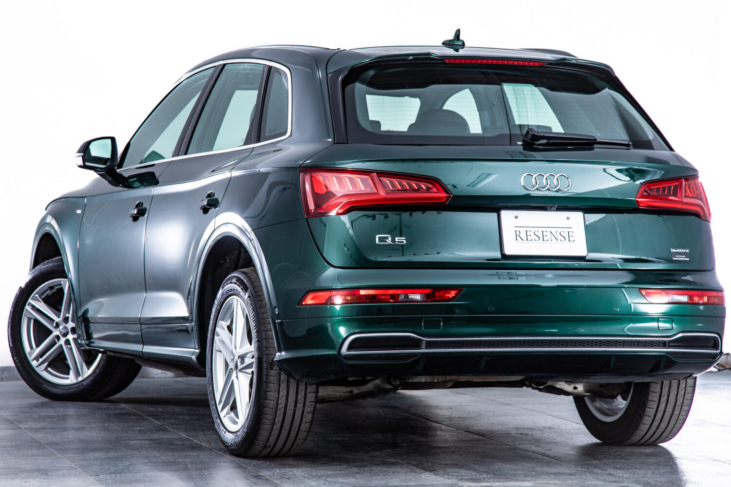 Q5 40TDIクワトロ スポーツ SラインPKG 4WD