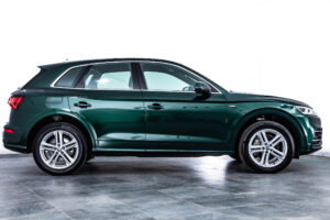 Q5 40TDIクワトロ スポーツ SラインPKG 4WD