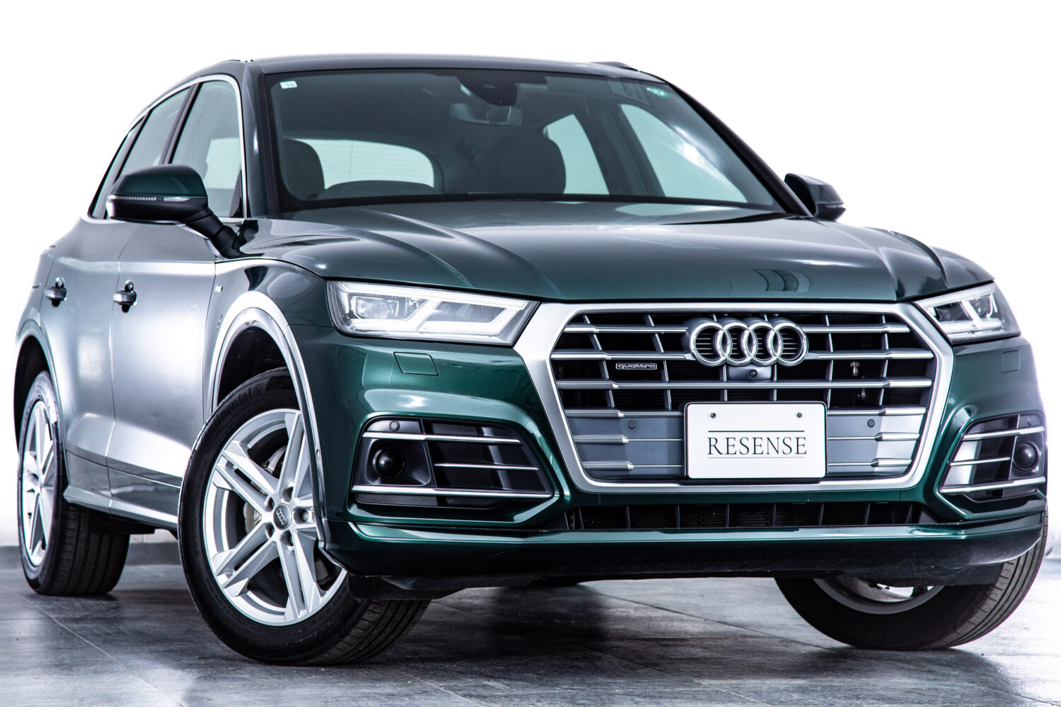 Q5 40TDIクワトロ スポーツ SラインPKG 4WD