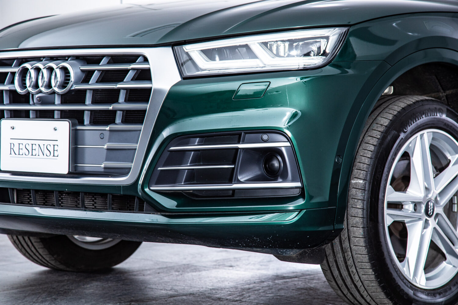 Q5 40TDIクワトロ スポーツ SラインPKG 4WD