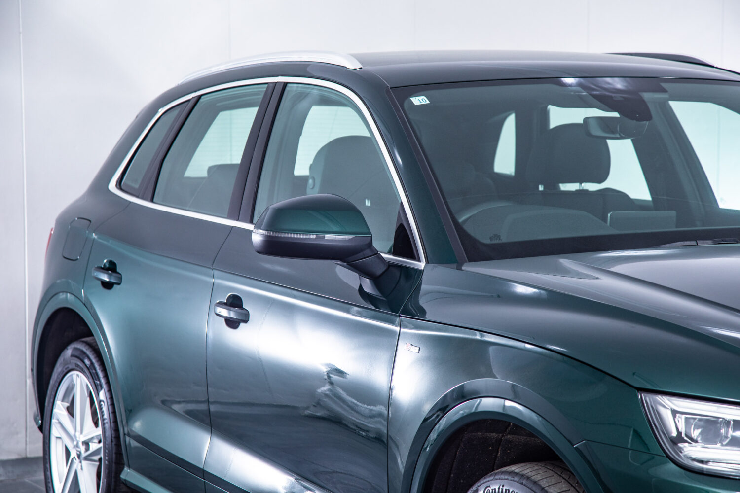 Q5 40TDIクワトロ スポーツ SラインPKG 4WD