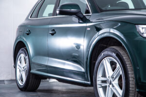 Q5 40TDIクワトロ スポーツ SラインPKG 4WD