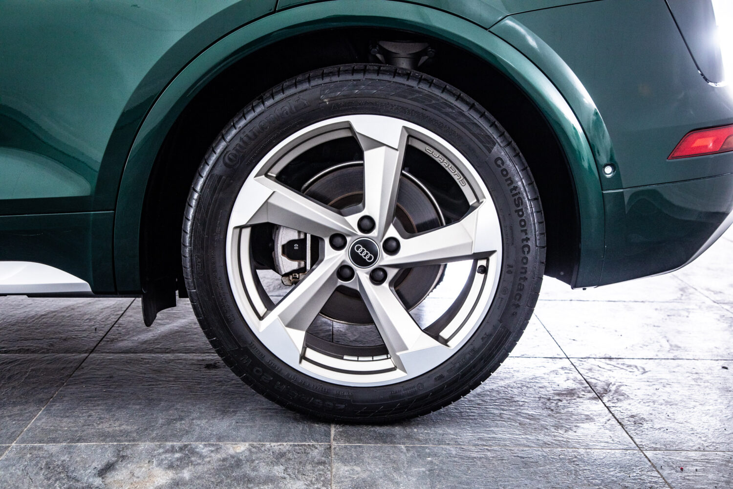 Q5 2.0TFSIクワトロスポーツ