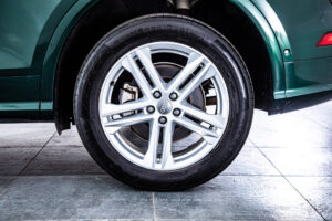 Q5 40TDIクワトロ スポーツ SラインPKG 4WD