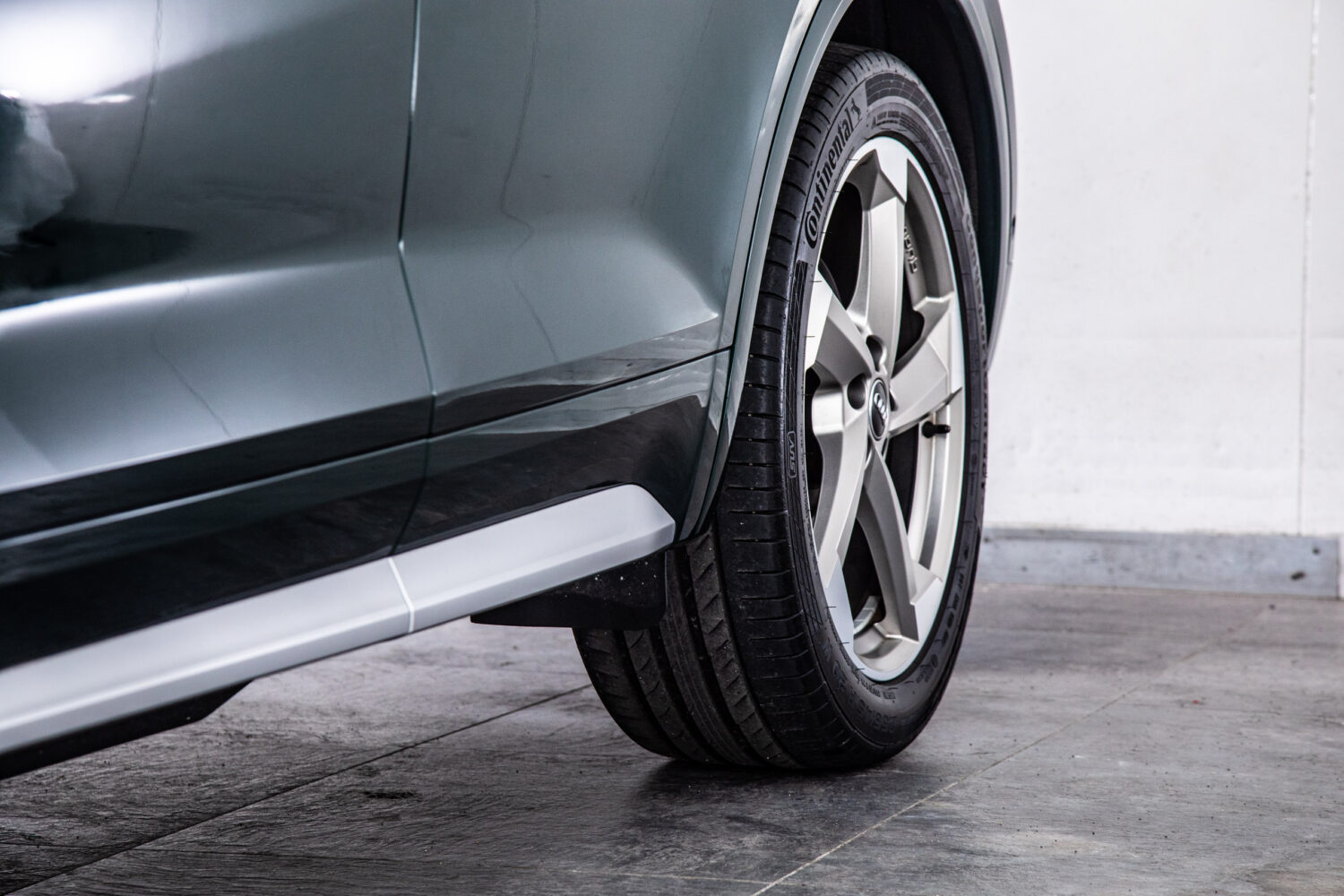 Q5 2.0TFSIクワトロスポーツ