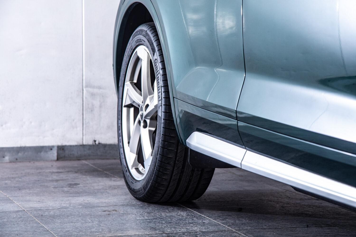 Q5 2.0TFSIクワトロスポーツ