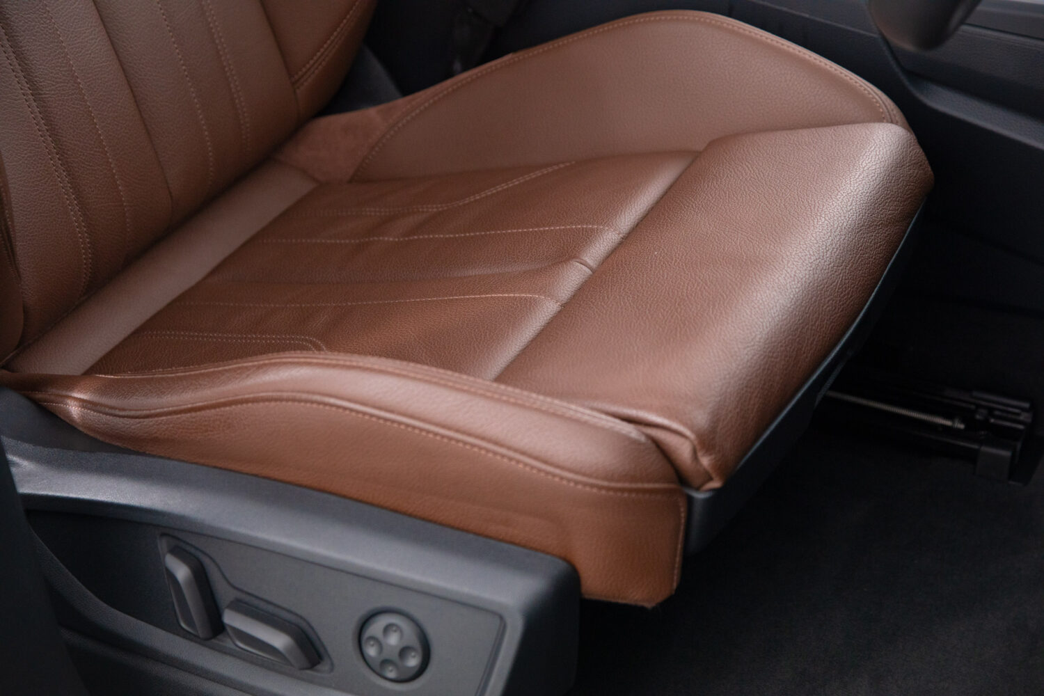 Q5 2.0TFSIクワトロスポーツ