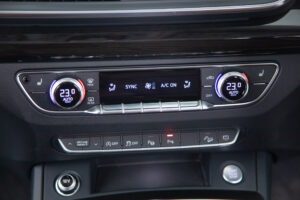 Q5 2.0TFSIクワトロスポーツ