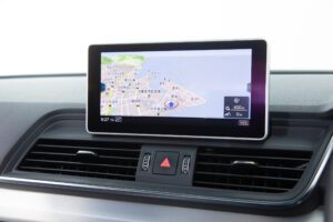 Q5 40TDIクワトロ スポーツ SラインPKG 4WD